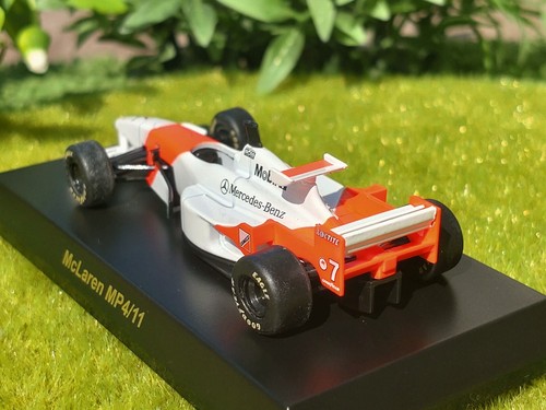 McLaren Mercedes Benz / MP4/11 / 1996 No.7 M.Hakkinen / 1/64 / Kyosho - Picture 19 of 22