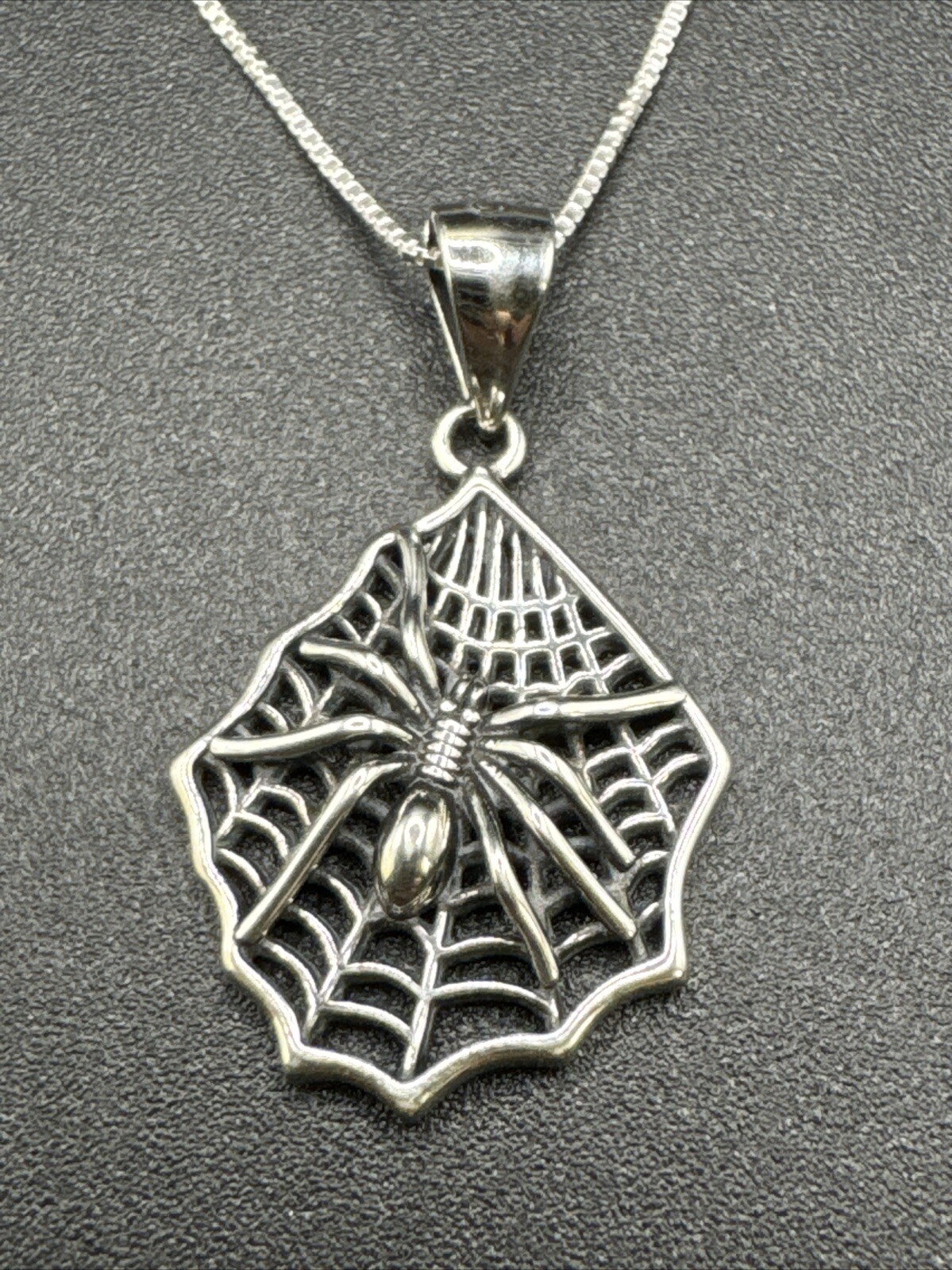 Picture 1 of 5