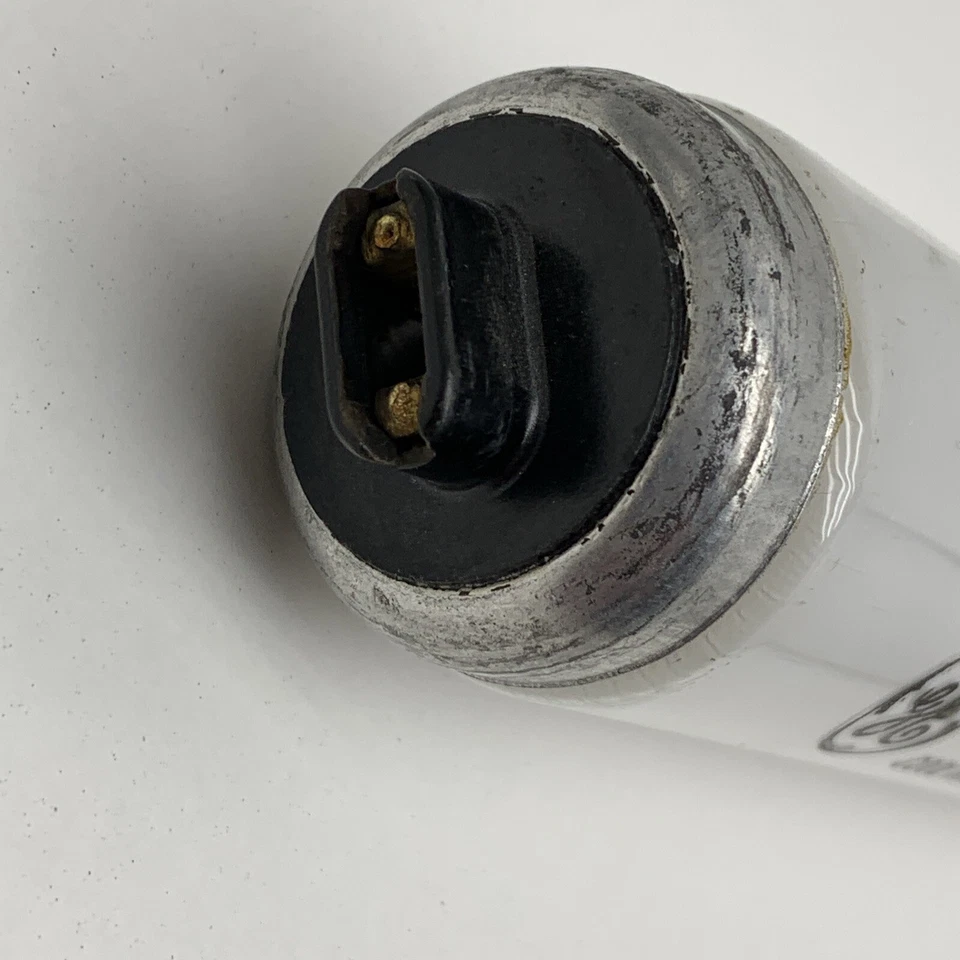 (2-Pack) GE F18T12/CW/HO Fluorescent 30W Lamp Light Bulb Cool White 16" USA Made - Image 4 of 4