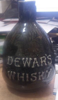 Vintage Dewars Centennial 1886-1986 Flagon White EMPTY Glazed Ceramic Whisky