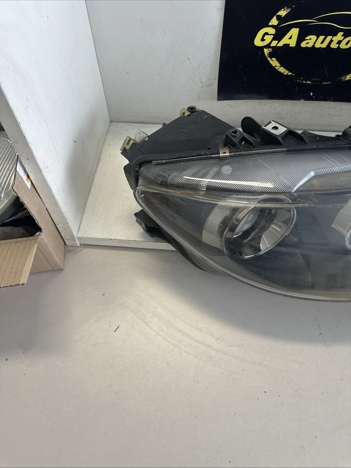 Mazda 6 GG GY original Xenonscheinwerfer rechts Bj.2007 Facelift ab 03 - Bild 2 von 4
