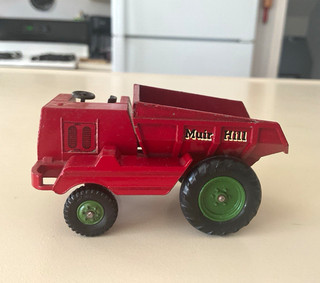 Matchbox King Size No. 2 Muir Hill Dump Truck Red/Green Diecast w/ Box