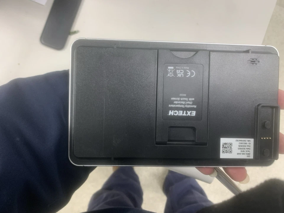 Extech RH550 湿度和温度图记录器 — 第 2/4 张图片