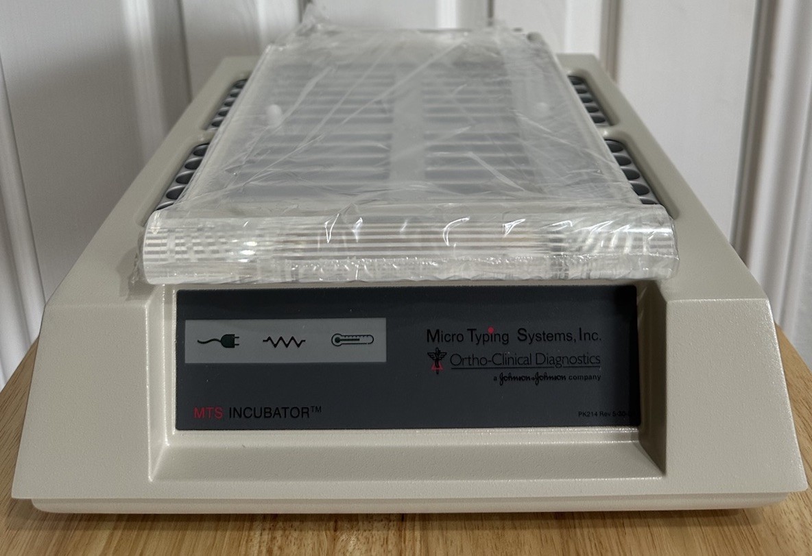Nueva Incubadora Ortho Clinical MTS DG-225 MTS9680 Micro Sistemas de Mecanografía 110V NOS
