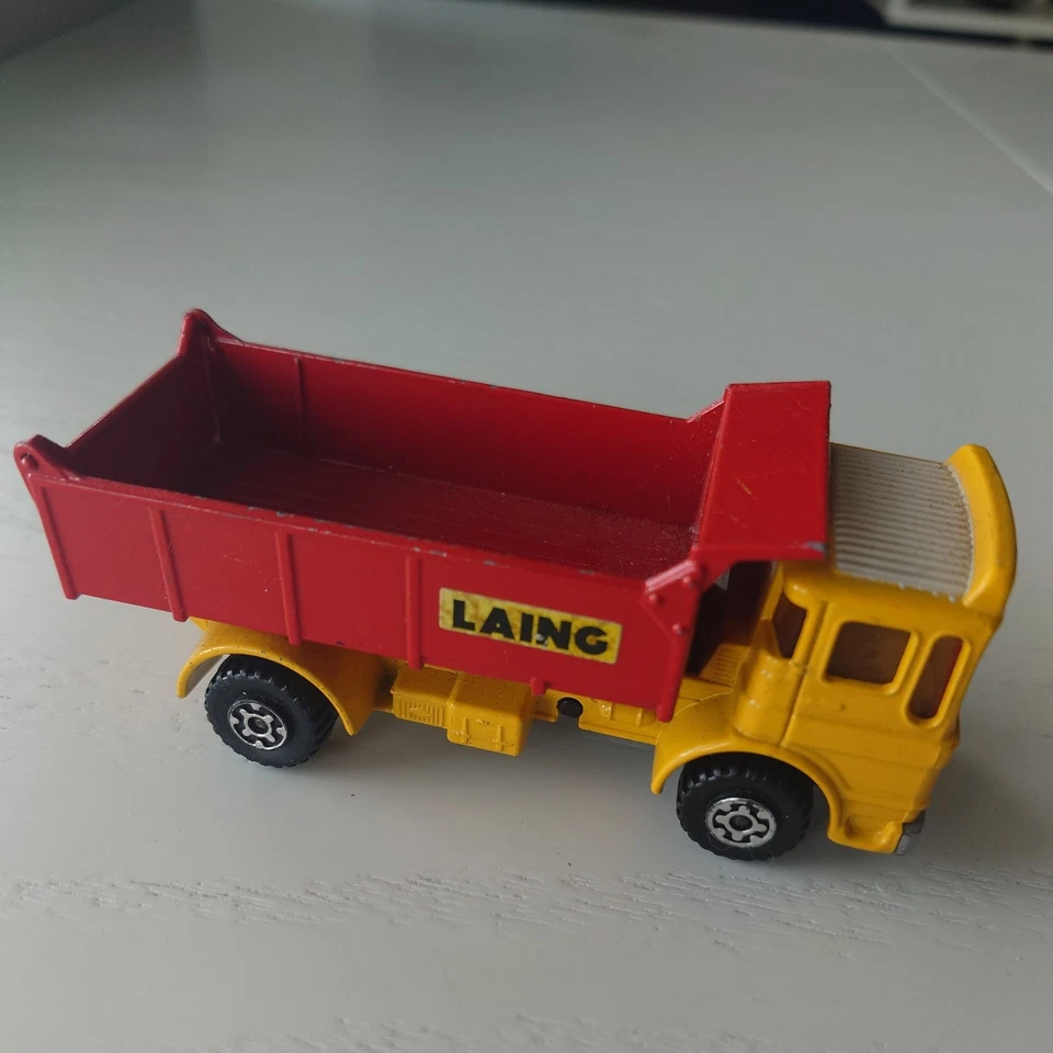 Volquete K- 37/2 Matchbox Leyland Super Kings 1978 LAING  Foto 3 de 4