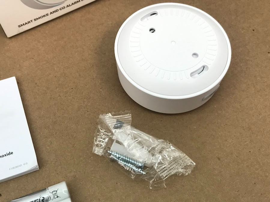 X-Sense Wi-Fi Listener for Smoke & Carbon Monoxide Detectors SBS50 Base Station