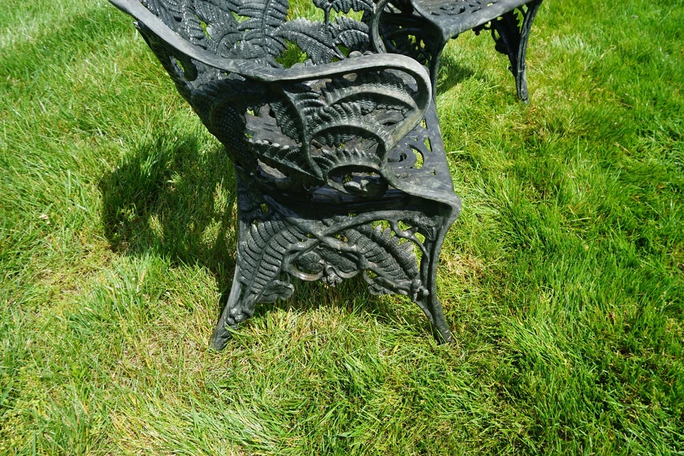 Sillas de jardín o patio Jordan marrón: helecho de aluminio fundido verde estilo victoriano  Foto 4 de 4