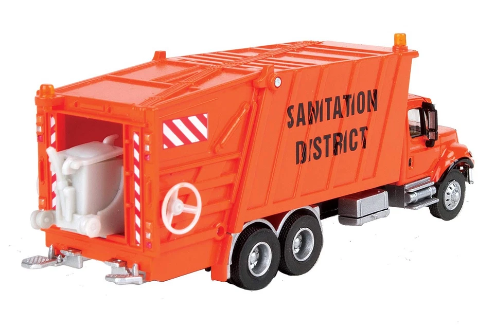 Caminhão de lixo International Orange 7600 - Imagem 3 de 4