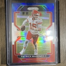 2021 Panini Prizm Patrick Mahomes II #190 Red White & Blue Chiefs Football