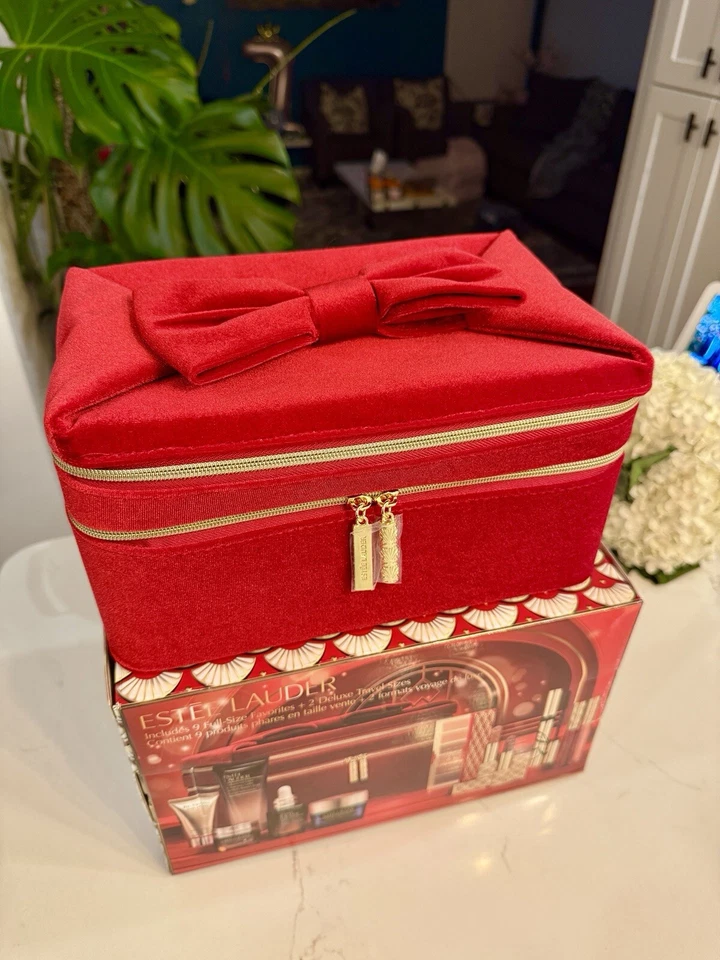 Estuche de Maquillaje Cosméticos Terciopelo Rojo Estee Lauder con Caja Cosméticos NO Incluido Foto 2 de 4