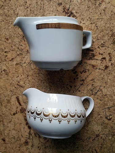 2 x Sauciere Soßen Kanne Porzellan weiß Goldmuster Henneberg/Colditz TOP
