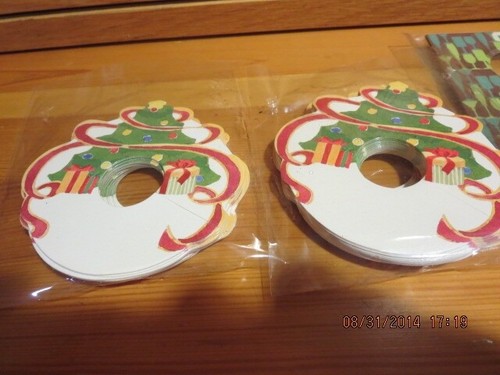 48 CHRISTMAS WINE TAGS/PLACE CARD SETTINGS & 36 WINE BOTTLE TAGS---#R10-5/6 - Picture 23 of 24