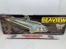 Polar Lights Voyage To The Bottom Of The Sea Seaview Model Kit New Sealed