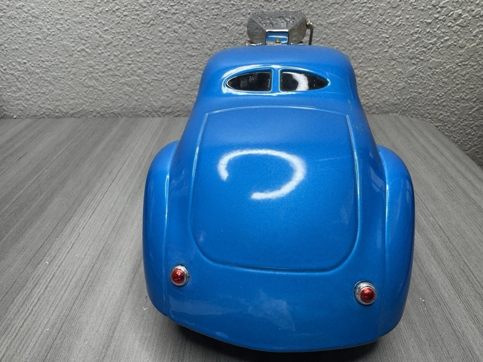 MUSCLE MACHINES - 1941 WILLYS COUPE SUPERCHARGED PRO-STREET - 1/18 DIECAST - Image 4 of 4