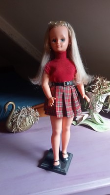 POUPÉE BETSIE DE Bella EUR 150,00 - FR