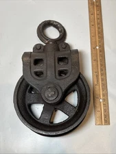 Antique Farm Barn H161 Hay Pulley Rope Rustic  Cast Iron 5" Wheel Maritime Loft