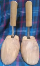 Thom McAn Medium Wooden Shoe Keeper Rochester Shoe Tree Used