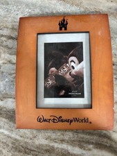 Authentic Walt Disney World Disney Parks 5x7 Wooden Picture Frame