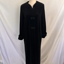 VTG Diamond Tea Bergdorf Goodman Womens Long Velvet Robe Black House Coat Dress