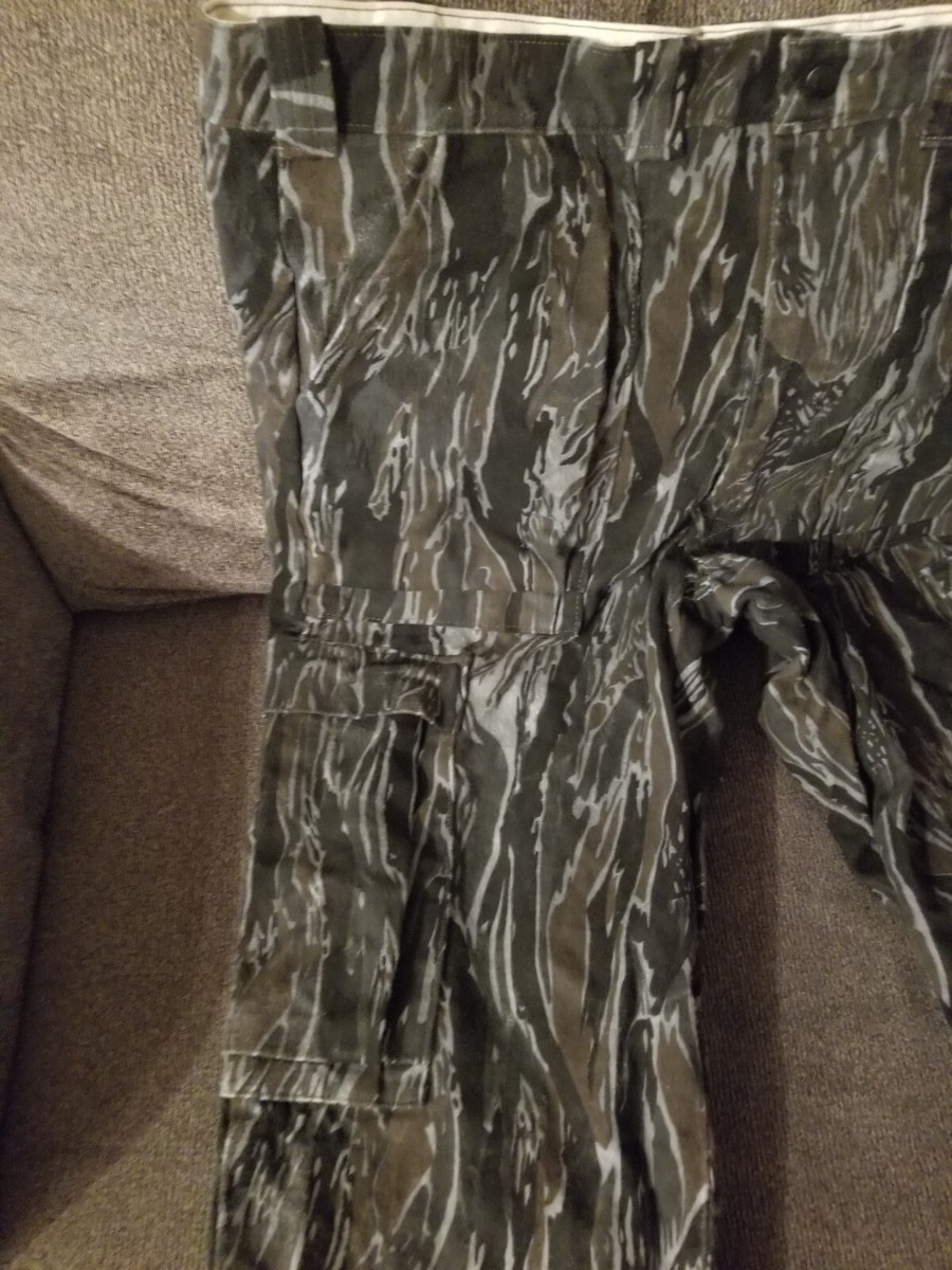 パンツ chord number eight sarrouel camo pants Harness