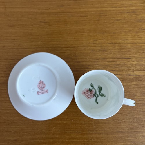 Royal Worcester Antique Bone China Floral Coffee Cup Saucer (4) - 第 3/18 張圖片