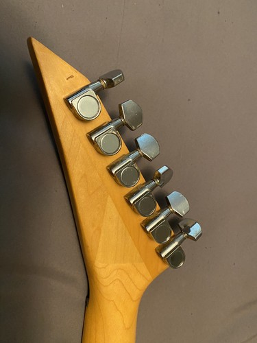 J.B. Player "SLEDGEHAMMER" Superstrat Electric Guitar Built In Wireless System - Picture 22 of 24