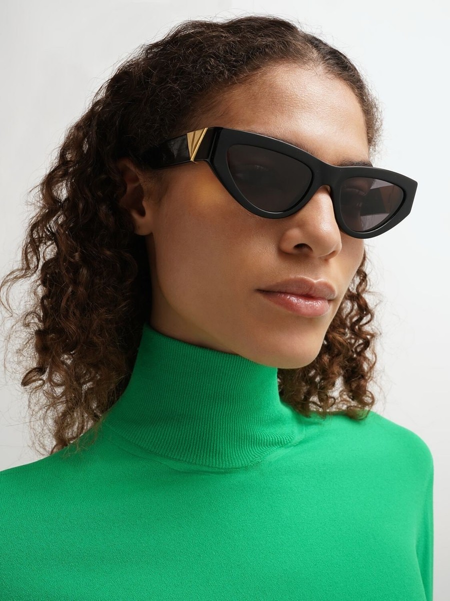 Bottega Veneta BV1176S 001 Sunglasses Black Grey Cat Eye Women Bottega Veneta Women Sunglasses Black Grey Cat Eye BV1176S  main image 4