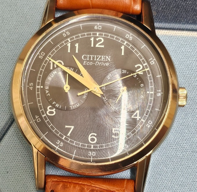 Citizen Eco-Drive Watch Men 42mm Black Dial Gold Tone Daydate 8635