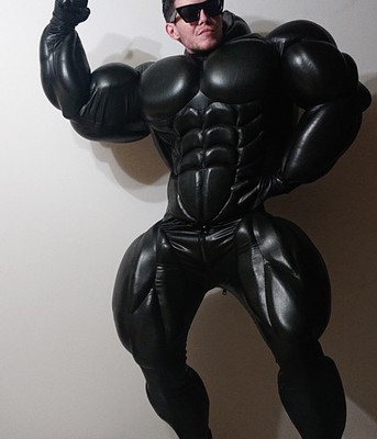 Giant Muscle Suit for cosplay halloween cosplay events venom spiderman batman