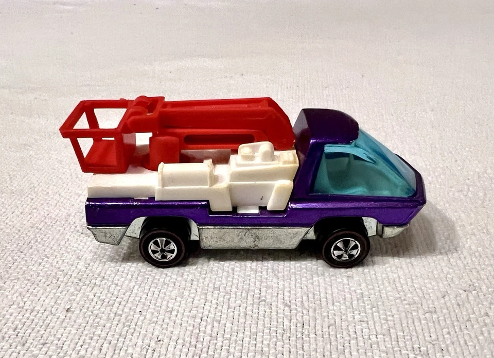 1970's Hot Wheels Redline Heavyweights Snorkel Purple Turbine - Image 3 of 4