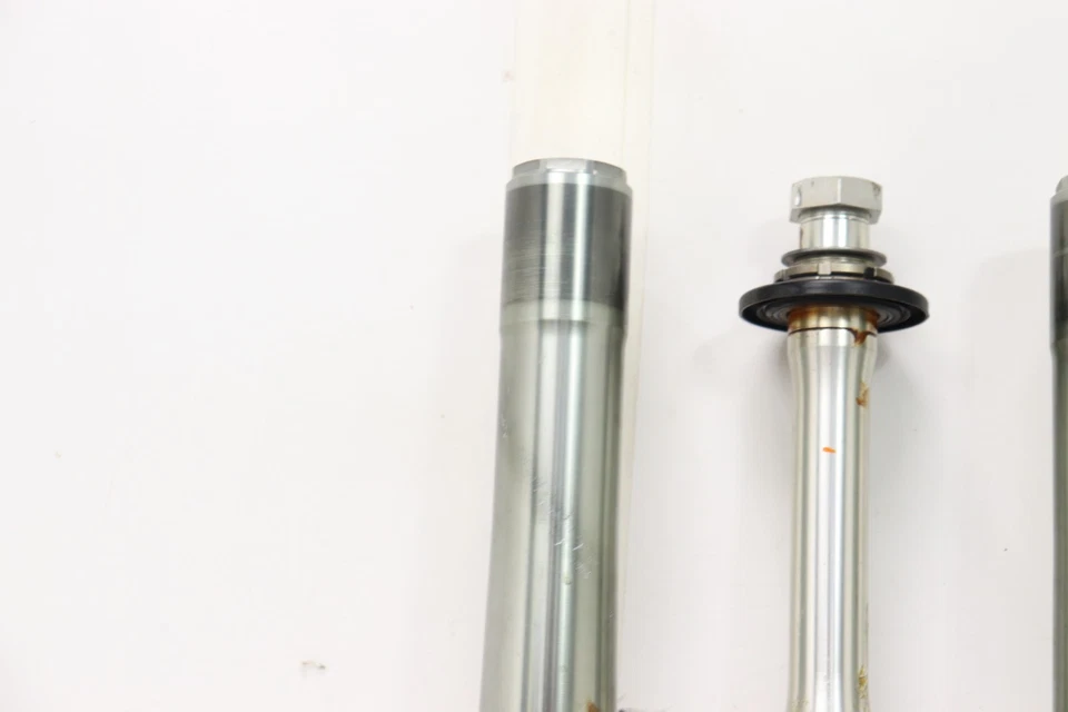 09-12 KAWASAKI NINJA ZX6R OEM FRONT END FORKS SUSPENSION TRIPLE TREE *NO LEAKS* - Image 3 of 4