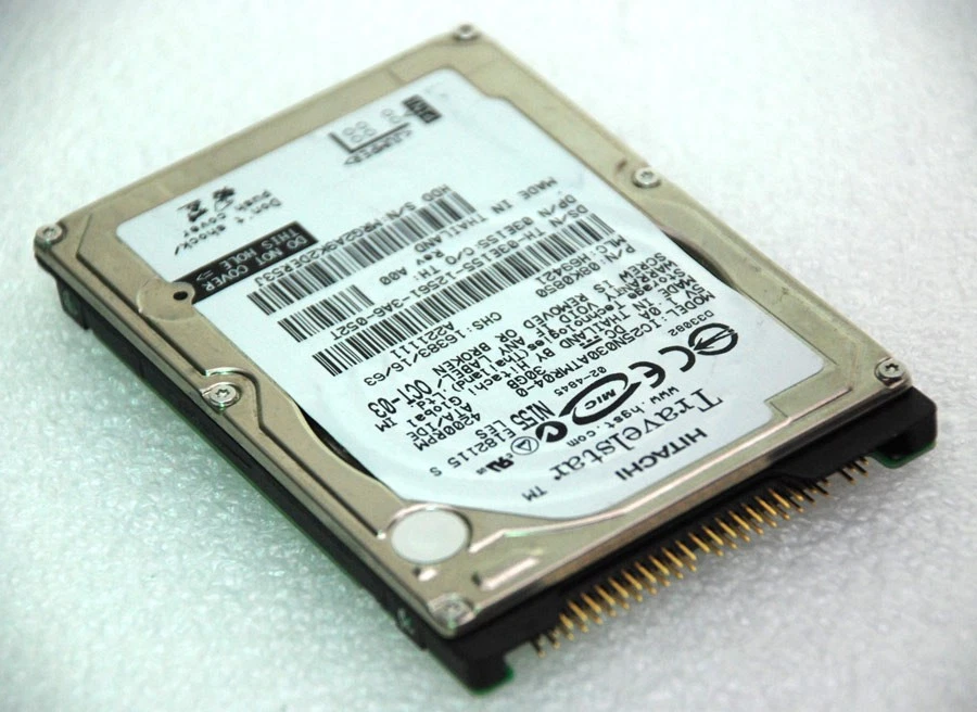 30 GB 2,5" 6,35 Cm 44-Pin Ide Notebook Hard Disk Hitachi IC25N030ATMR04-0 F115 - Immagine 2 di 2