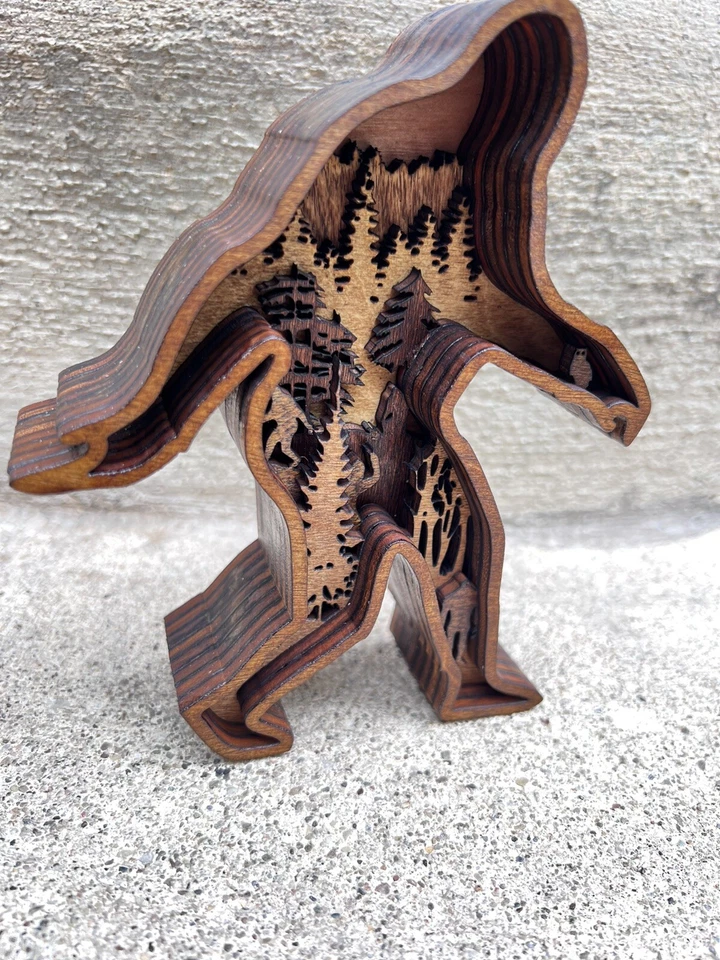 "Estatua Bigfoot Sasquatch 6"" madera multicapa" Foto 4 de 4