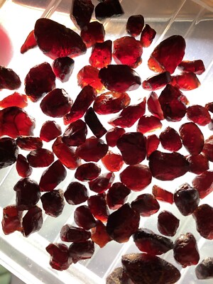 Gem Quality Almandine GARNET (20 Carat Parcel) - Delaware County