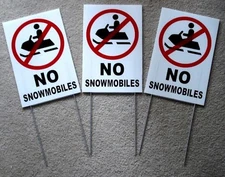 3 NO SNOWMOBILES WITH SYMBOL 8X12 Plastic Coroplast Signs with Stakes NEW white