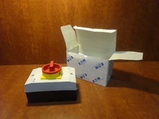 Eaton P1-25 circuit breaker enclosure