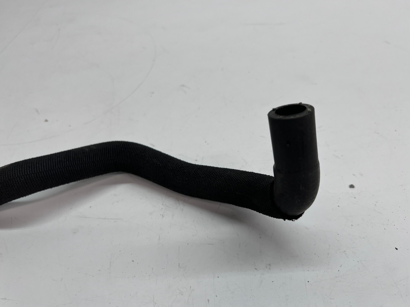 LAMBORGHINI URUS COOLING LINE PIPE NEW OEM 4M0122073M