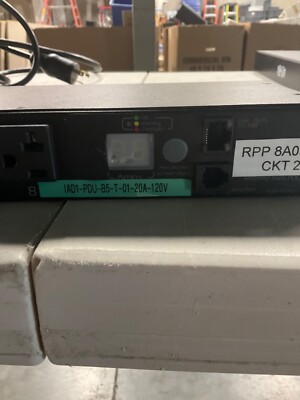 APC AP7801 Metered 1U Rack Power Distribution Unit (damaged display) 