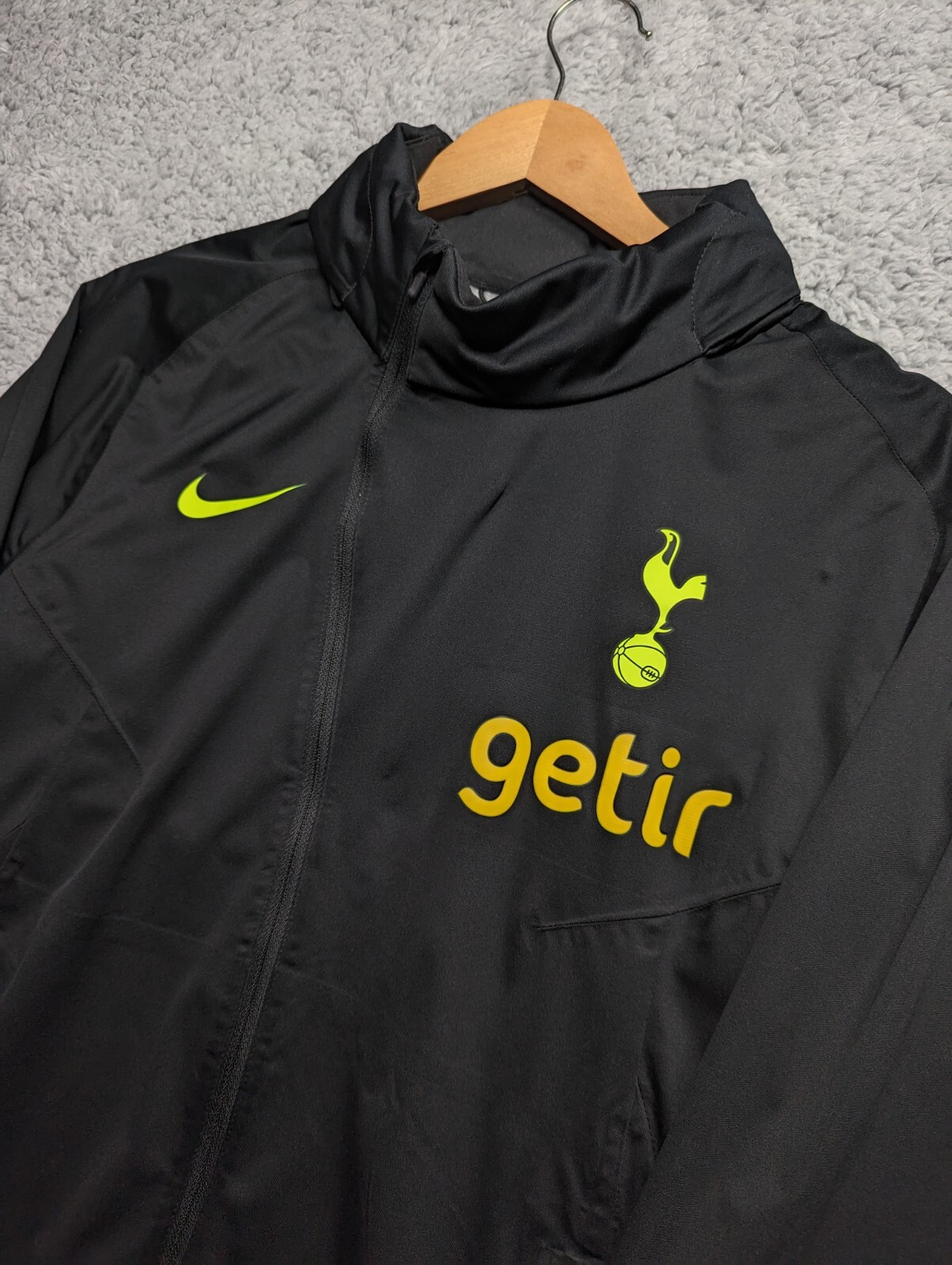 SACAI X NIKE Nike Tottenham Hotspur Storm fit Jacket Uomo Piccolo Impermeabile Cappotto da Allenamento