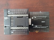 Automate Omron sysmac CP1L + son extension 20EDT1 D'occasion