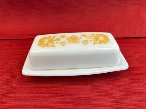 Vintage Corelle Pyrex Butterfly Gold Stick Butter Dish W/ Lid