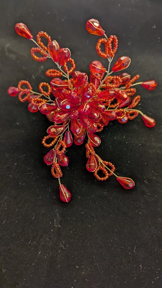 Servilleteros Kim Seybert Cuentas Oro Rojo Ráfaga Juego de 12 Vacaciones Entretenimiento... Foto 3 de 4