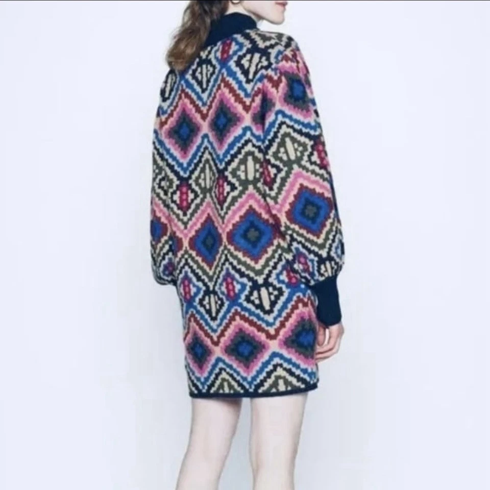 NUEVO Vestido Suéter Farm Rio Para Mujer Mediano Mezcla de Lana Rauti Manga Abullonada Multicolor Foto 3 de 4