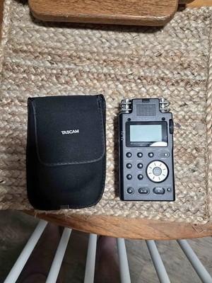 Tascam DR-100 Portable Digital Recorder w/Soft Case and Charger