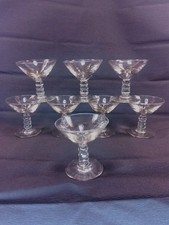 Lot 8 Verres à Pieds Anciens Liqueurs Digestifs Coupes