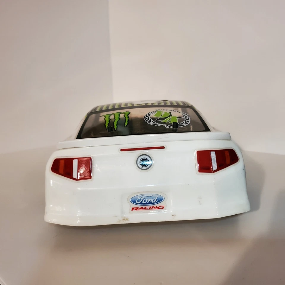 Hpi E10 Drift 1/10 Ford Mustang Brushed Motor And Esc - Image 3 of 4