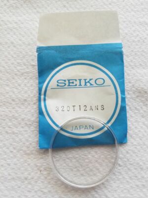 Selling a New Old Stock Vintage Seiko Crystal Number 320T12ANS