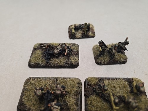 Lot of 15 Flames of War USA Platoon Painted FOW Battlegroup 15mm - Picture 9 of 16