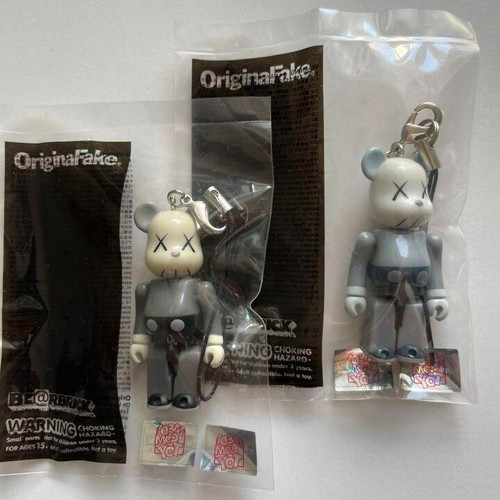Bearbrick KAWS Original Fake Companion Limited SET 70% Be@rbrick