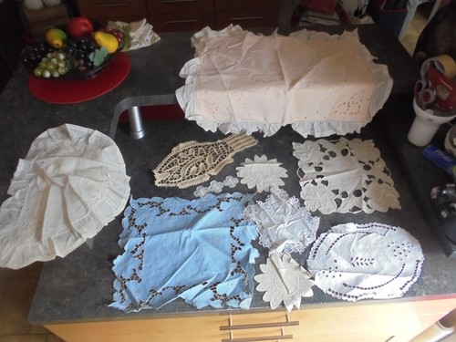 Petit lot de Broderie à sauver Naperon Jabot Bébé Oreiller Voir 3 1ère photos - 第 1/12 張圖片